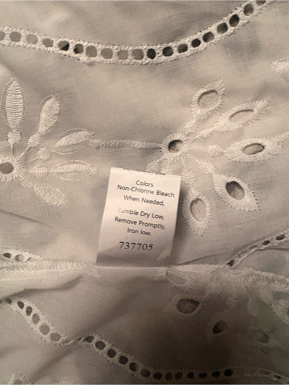 White Eyelet Button-Down Shirt - Women - Picture 7 of 8